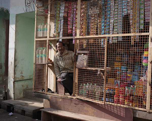 ShaneLavalette_WakingVrindavan_11