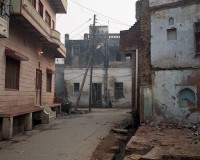 ShaneLavalette_WakingVrindavan_22