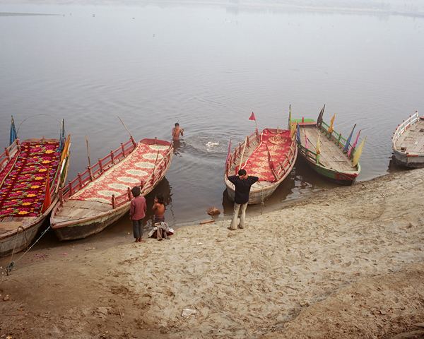 ShaneLavalette_WakingVrindavan_24